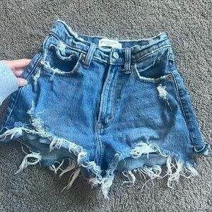 Abercrombie The Cutoff Short High Rise Size 23 or 000